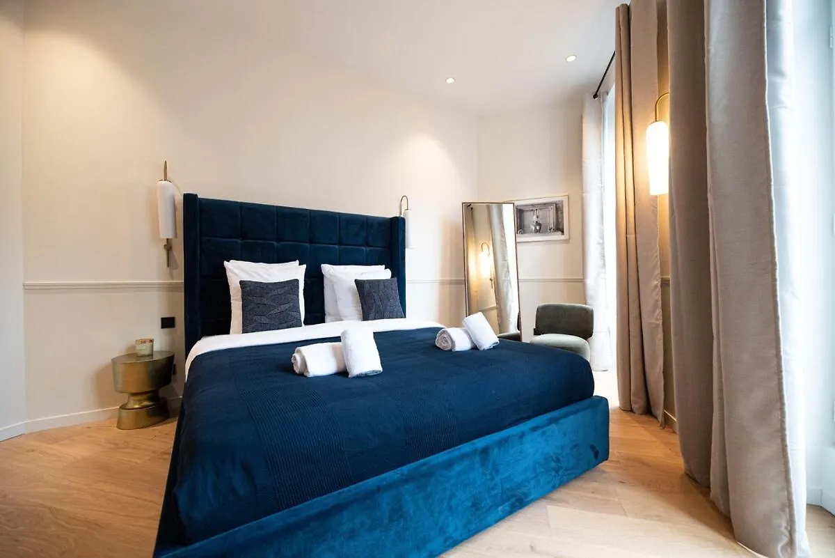 Appartement De Luxe Dans Le Centre De Paris 2-4P France