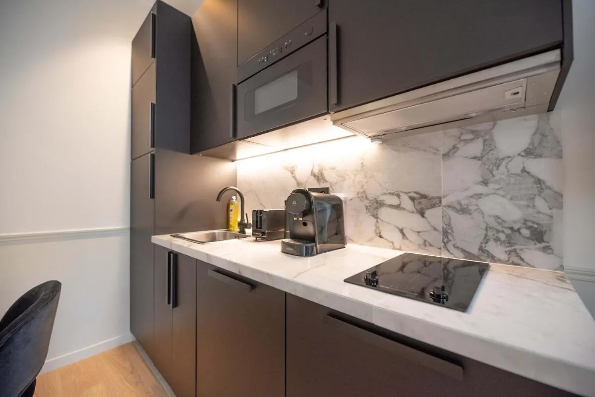 Appartement De Luxe Dans Le Centre De Paris 2-4P